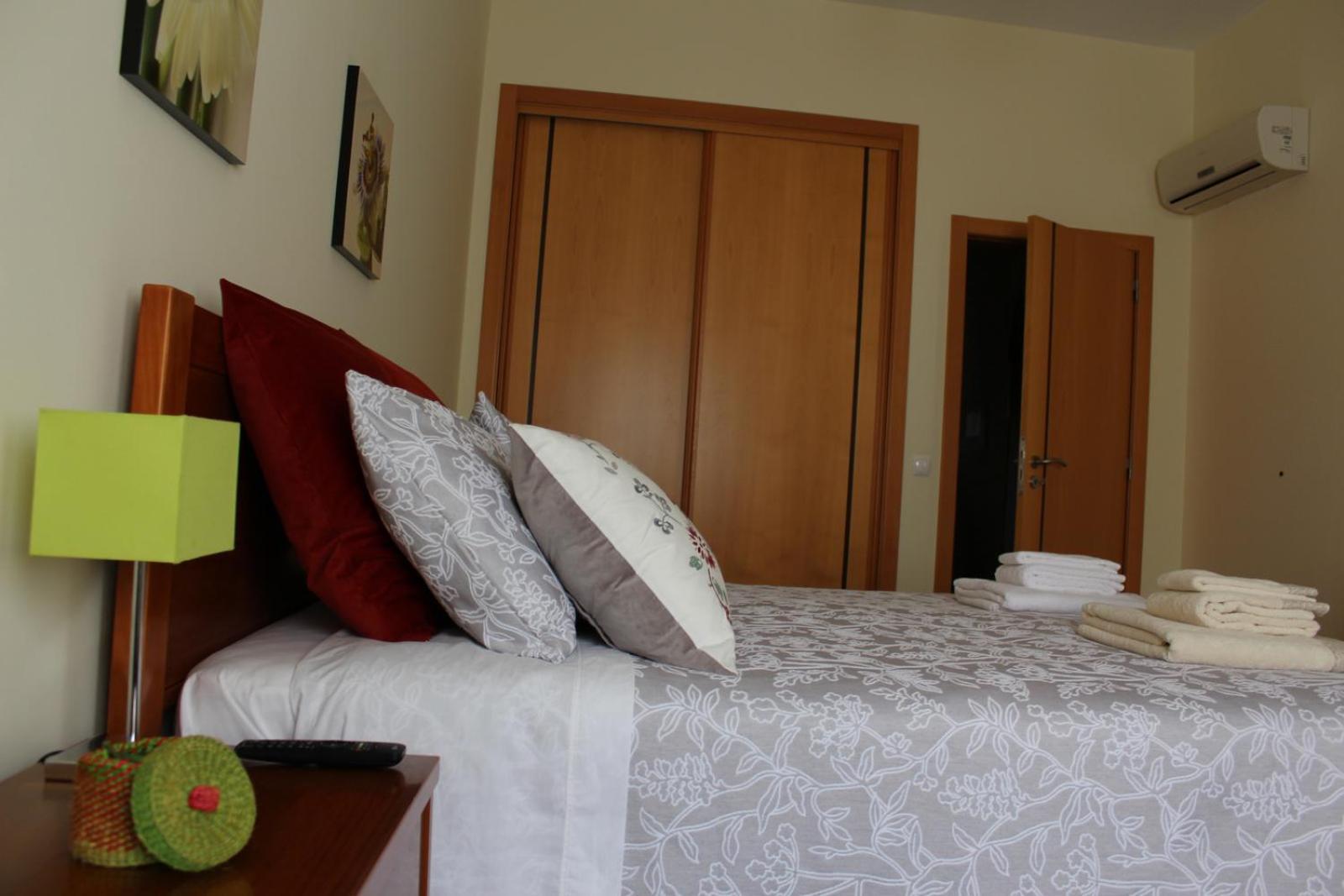 Charming Luz House - T2 Apartment With Jacuzzi تافيرا المظهر الخارجي الصورة